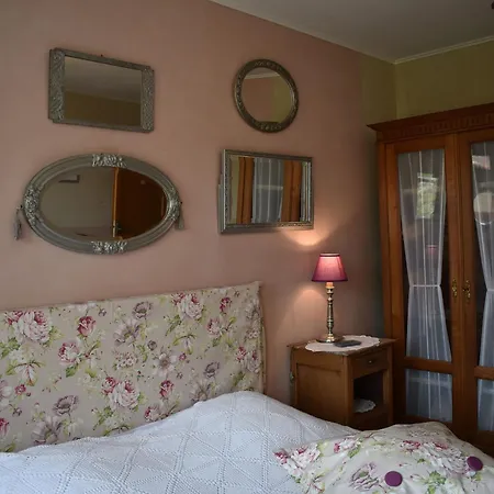 Bed & Breakfast Maison Bio-climatique Avec Vue Sur La Meuse - Fr-1-585-155 *