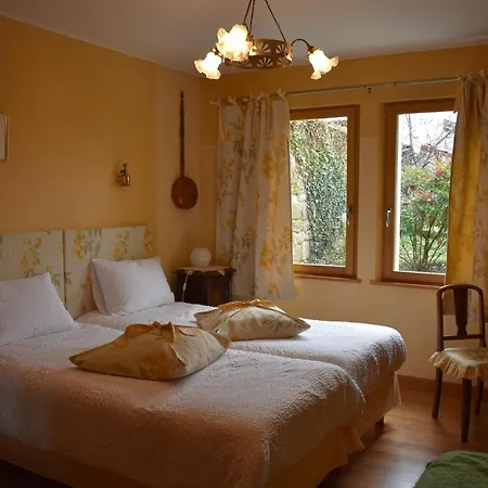 Maison Bio-climatique Avec Vue Sur La Meuse - Fr-1-585-155 Bed & Breakfast