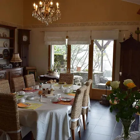 Maison Bio-climatique Avec Vue Sur La Meuse - Fr-1-585-155 Bed & Breakfast